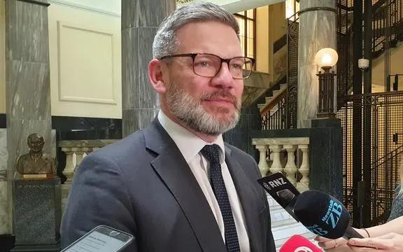 新西兰最新签证消息，探索自然美景之旅，寻找内心宁静的旅程